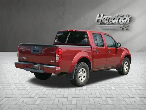 Used 2017 Nissan Frontier S w/ S Work Truck Package (4X4) image 9
