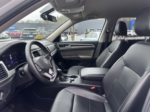 Used 2022 Volkswagen Atlas SE image 12