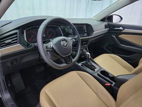 Used 2020 Volkswagen Jetta SE FWD image 9