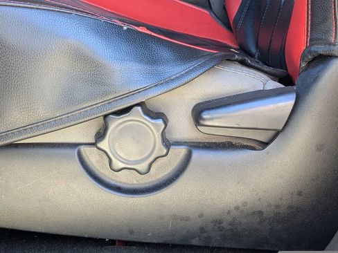 Used 2019 Toyota Tacoma SR w/ SR Convenience Package image 16