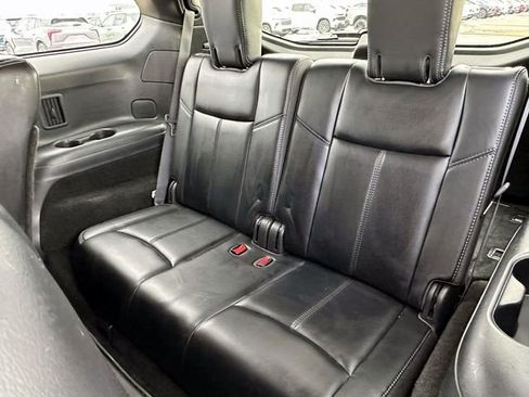 Used 2019 Nissan Pathfinder SL image 10