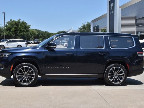Used 2023 Jeep Grand Wagoneer Series III AWD/4WD image 6