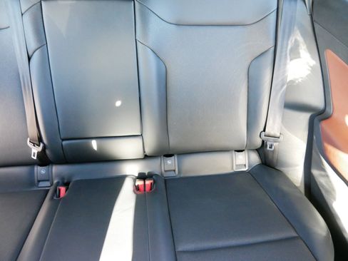 Certified 2021 Volkswagen ID.4 Pro S w/ Gradient Package image 14