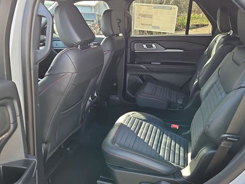New 2026 Ford Explorer ST-Line w/ ST-Line Street Pack AWD/4WD image 20