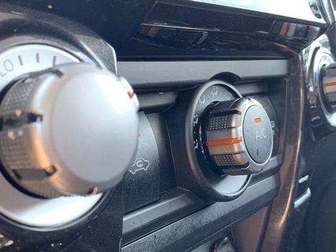 Used 2021 Toyota 4Runner Venture w/ Moonroof Package AWD/4WD image 30