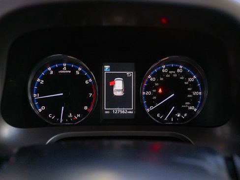 Used 2016 Toyota RAV4 XLE FWD image 9