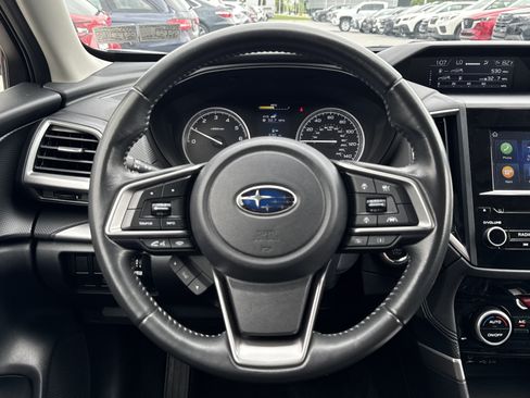 Used 2019 Subaru Forester Premium AWD/4WD image 8