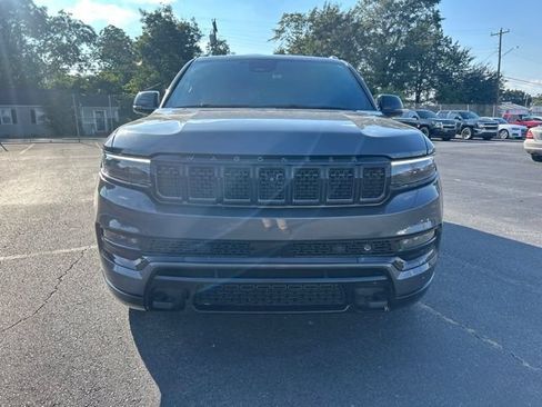 Used 2023 Jeep Grand Wagoneer Series III w/ Rear Seat Video Group 1 AWD/4WD image 7