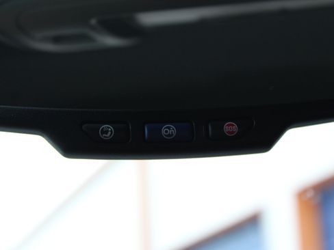 Used 2014 GMC Sierra 1500 SLT w/ SLT Crew Cab Value Package image 34