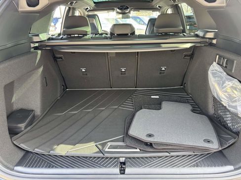 New 2026 BMW X3 xDrive30 w/ Premium Package image 9