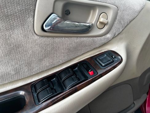 Used 2000 Honda Accord SE image 14