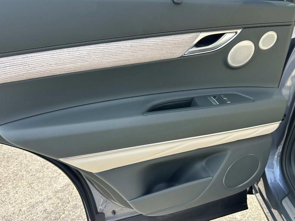New 2027 Genesis GV80 2.5T Advanced AWD/4WD image 22