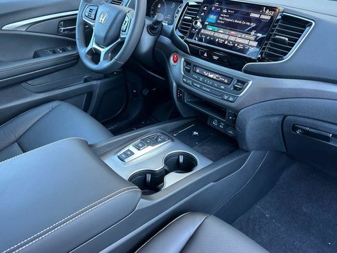 New 2026 Honda Ridgeline RTL image 17