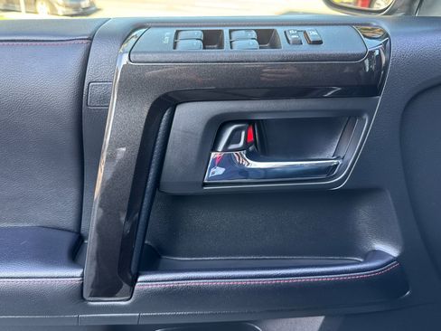 Certified 2023 Toyota 4Runner TRD Off-Road Premium image 17