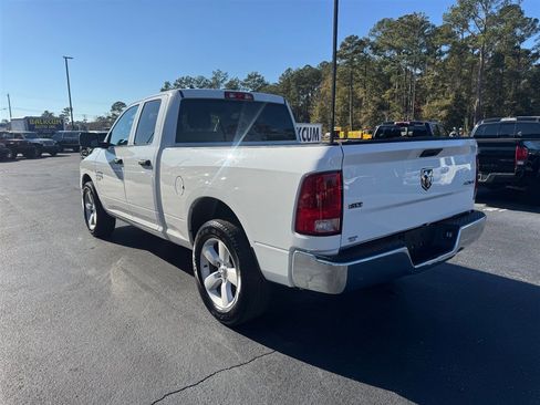 Used 2024 RAM 1500 Classic SLT image 6