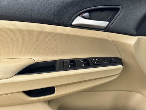 Used 2012 Honda Accord SE image 11