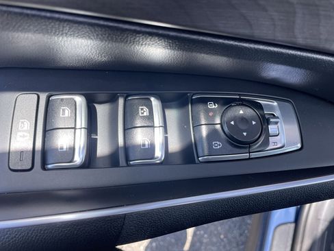 Used 2024 Kia Sorento X-Line EX image 19