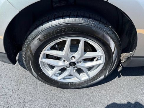Used 2024 Ford Edge SEL w/ Convenience Package AWD/4WD image 22