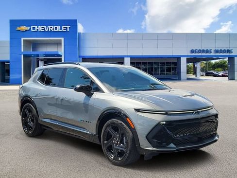 Used 2024 Chevrolet Equinox EV RS FWD image 1