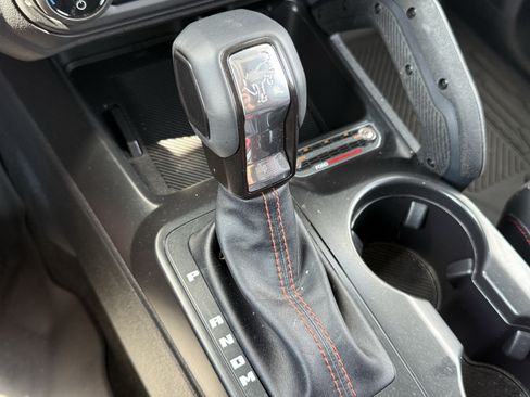Used 2025 Ford Bronco Raptor AWD/4WD image 15