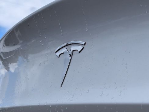 Used 2019 Tesla Model 3 Long Range AWD/4WD image 28