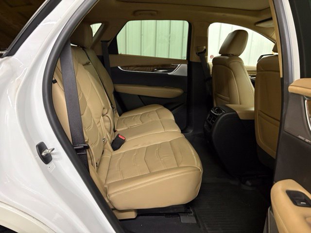 Used 2021 Cadillac XT5 Sportv w/ Platinum Package AWD/4WD image 15