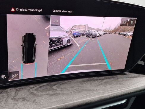 New 2025 Audi Q5 Premium Plus image 17