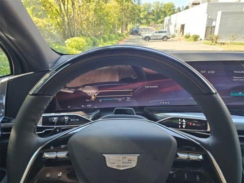 New 2026 Cadillac Escalade IQL Sport 1 image 28