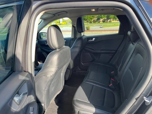 Used 2020 Ford Escape SEL AWD/4WD image 11