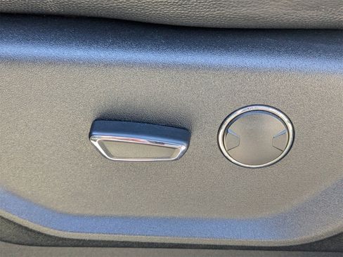 Used 2017 Ford F250 XLT w/ XLT Premium Package image 21