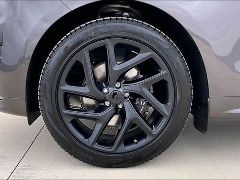 New 2026 Land Rover Range Rover Sport Dynamic SE image 15