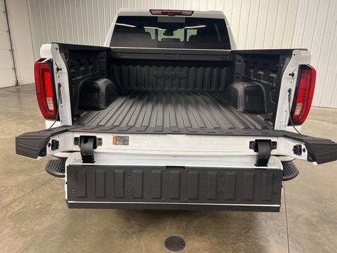 New 2026 GMC Sierra 1500 AT4 w/ AT4 Premium Package AWD/4WD image 6