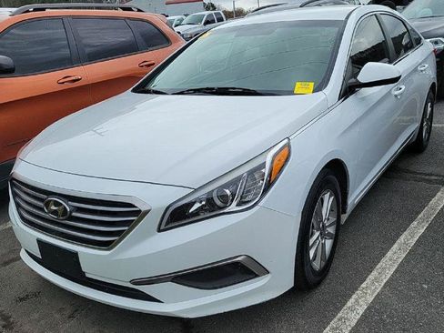 Used 2017 Hyundai Sonata SE FWD image 6