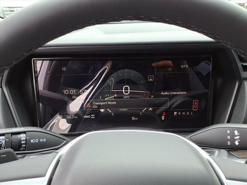 New 2026 GMC Terrain Denali w/ LPO, Floor Liner Package image 17