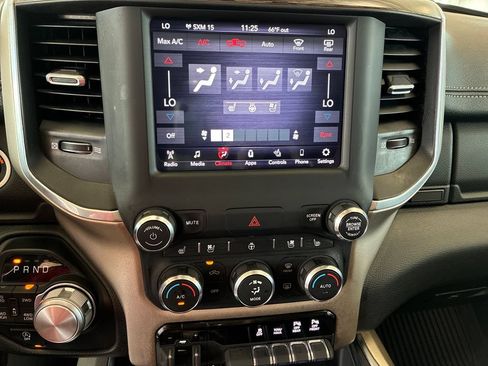 Used 2020 RAM 1500 Laramie AWD/4WD image 19