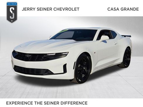 Certified 2023 Chevrolet Camaro LT RWD image 1