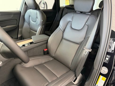 New 2026 Volvo XC60 B5 Ultra w/ Protection Package Premier AWD/4WD image 15