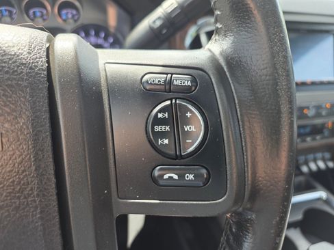 Used 2011 Ford F250 Lariat w/ FX4 4X4 Off-Road Pkg image 19