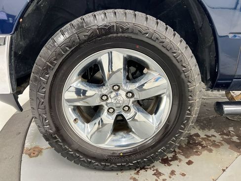 Used 2019 RAM 1500 Big Horn AWD/4WD image 25