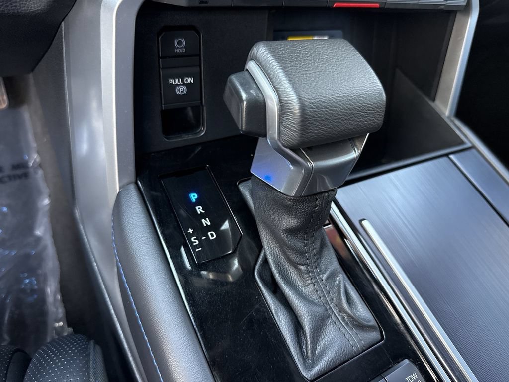 Used 2023 Toyota Tundra Platinum AWD/4WD image 16