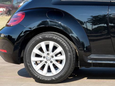 Used 2013 Volkswagen Beetle 2.5 FWD image 26