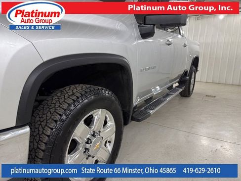 Used 2023 Chevrolet Silverado 3500 LTZ image 41
