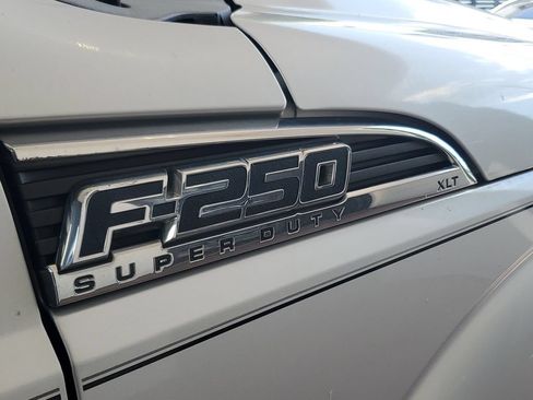 Used 2011 Ford F250 XLT w/ XLT Interior Pkg RWD image 9