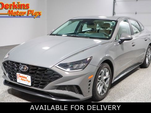 Used 2023 Hyundai Sonata SEL image 1