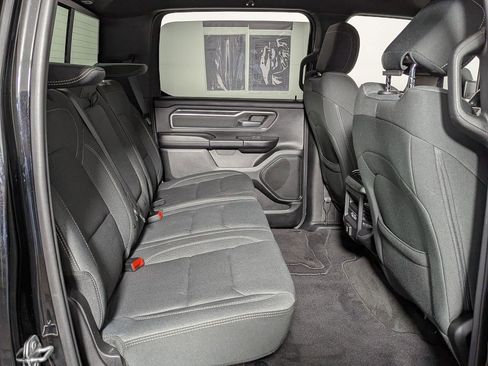 Used 2021 RAM 1500 Big Horn AWD/4WD image 38