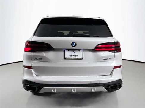 New 2026 BMW X5 xDrive40i w/ M Sport Package AWD/4WD image 6