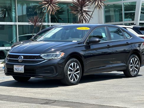 Used 2024 Volkswagen Jetta S FWD image 8