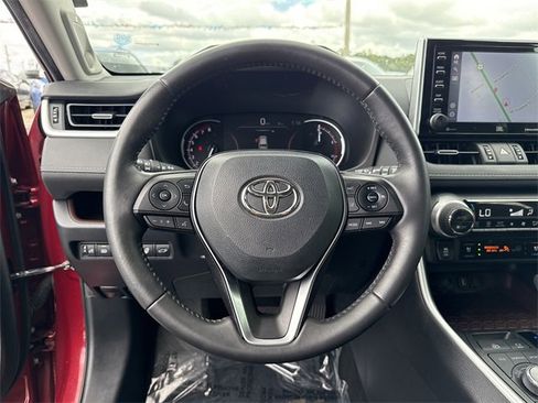 Used 2020 Toyota RAV4 Limited image 34