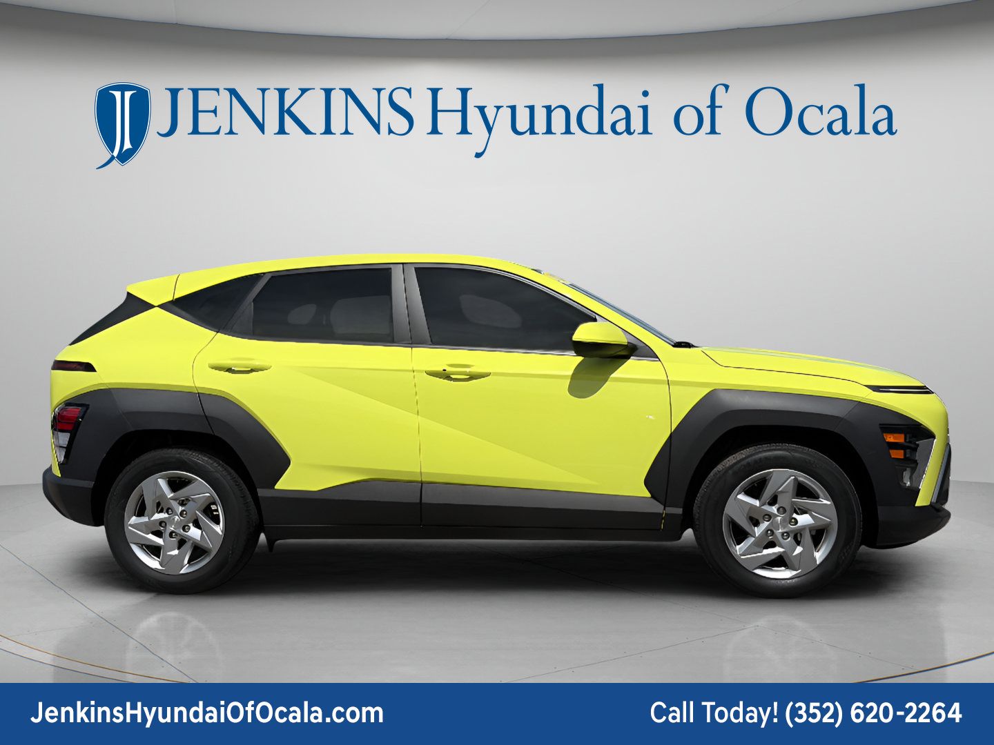 Certified 2024 Hyundai Kona SE FWD image 2