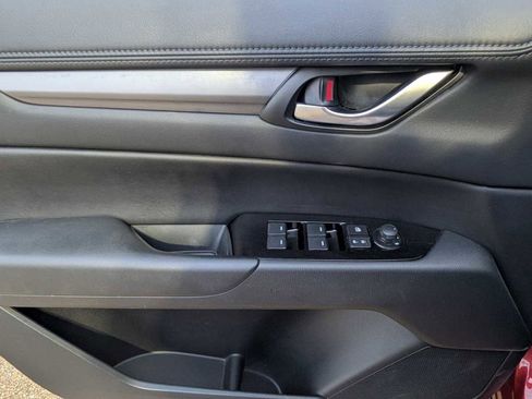 Used 2025 MAZDA CX-5 AWD 2.5 S w/ Preferred Package image 24